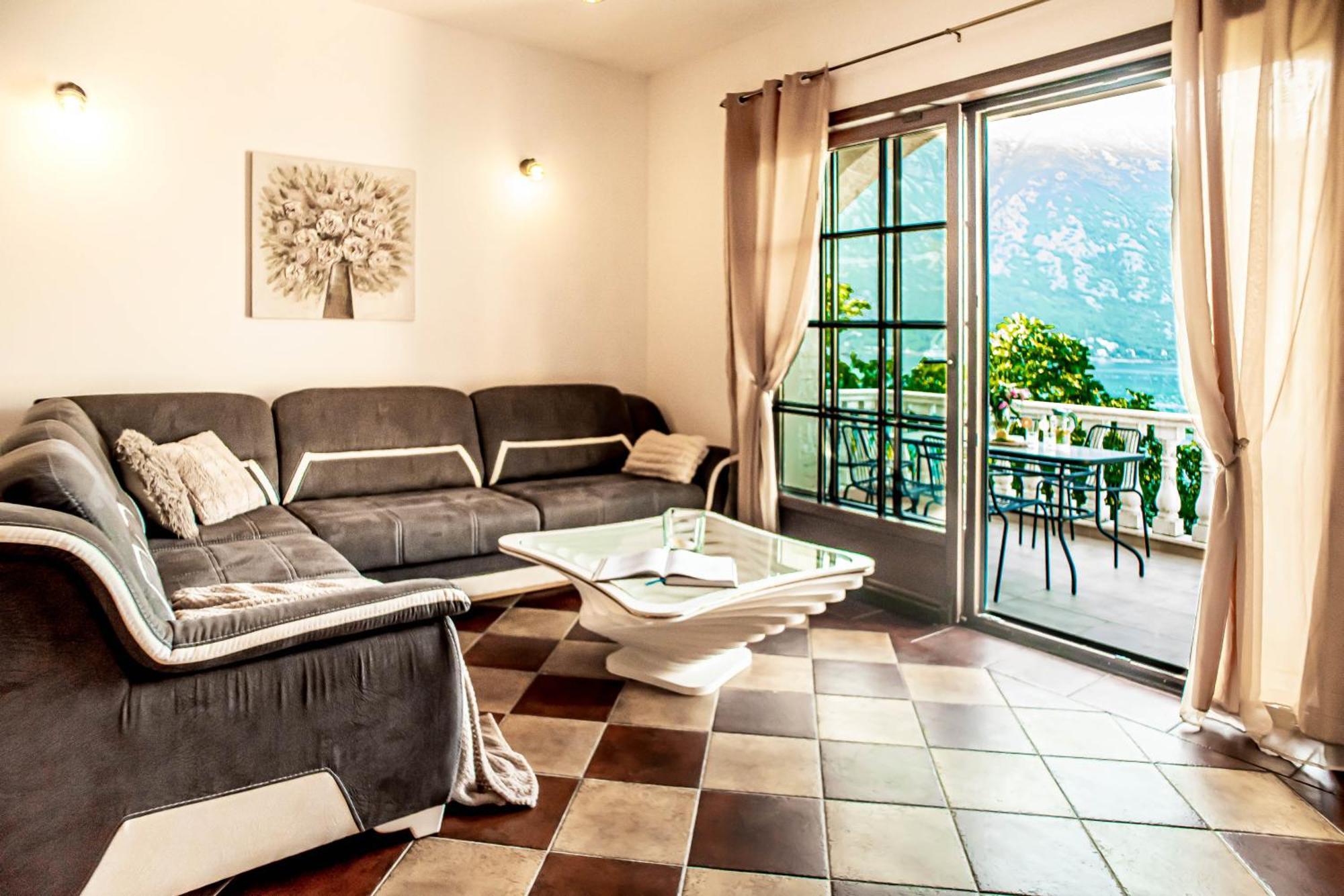 Villa Chantal Kotor Exterior foto
